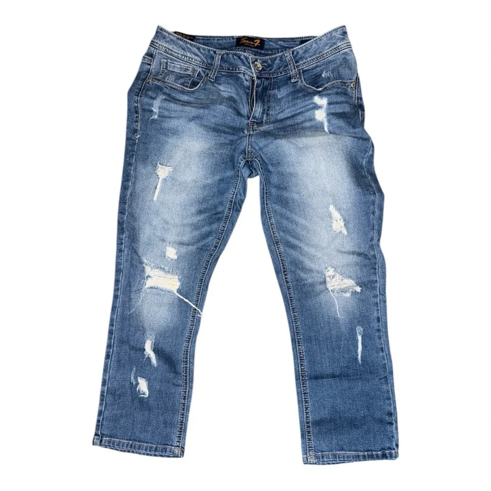 Seven7 Women's Blue Distressed Capri Jeans - Picture 2 of 4